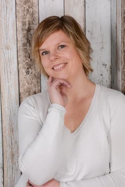 Tierkommunikation Yvonne Sebestyen